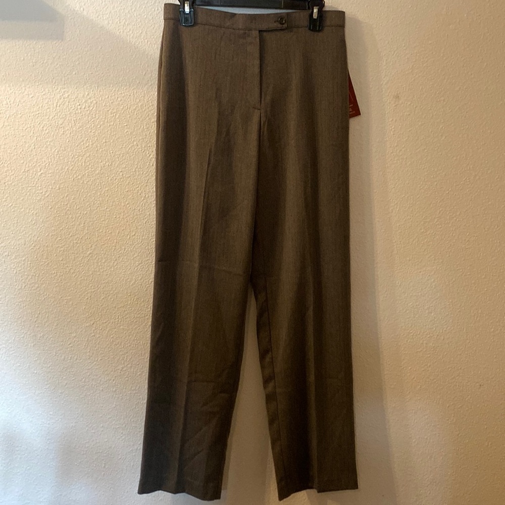 NWT JM Collection dress pants size 8